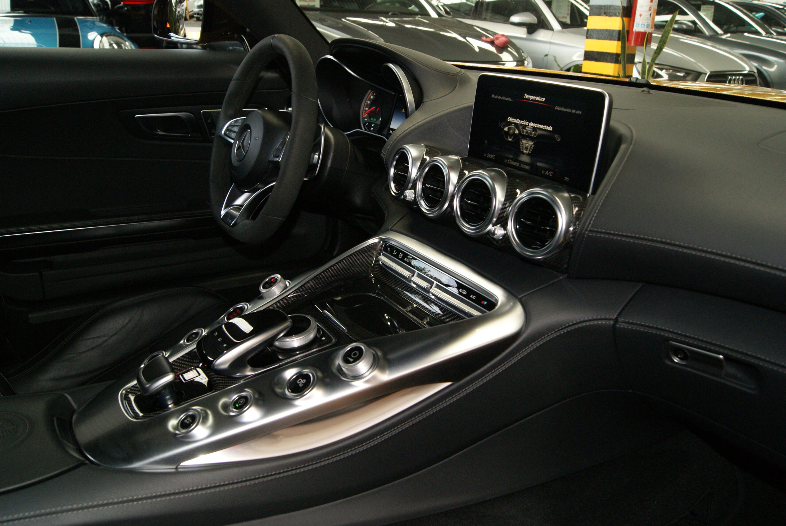 Mercedes Benz GT S 2015 lleno