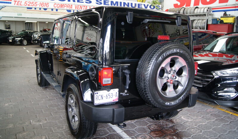 Jeep Wrangler Unlimited Sahara 2016 lleno