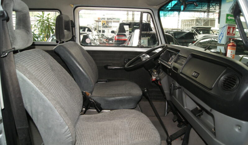 Volkswagen Combi Caravelle 1993 lleno