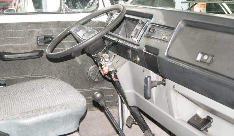 Volkswagen Combi Caravelle 1993 lleno