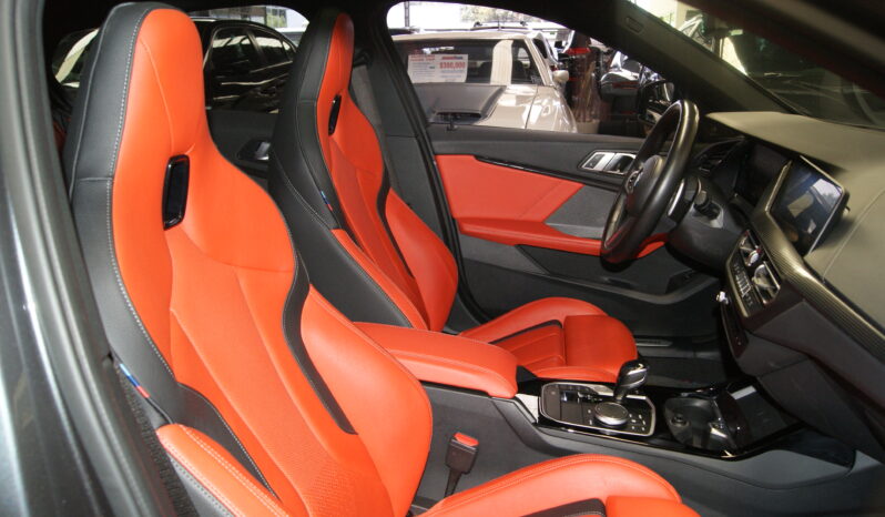 BMW M135 2022 lleno