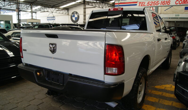 Dodge Ram 1500 SLT Crew Cab 4X4 2022 lleno