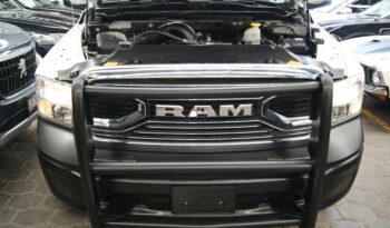 Dodge Ram 1500 SLT Crew Cab 4X4 2022 lleno
