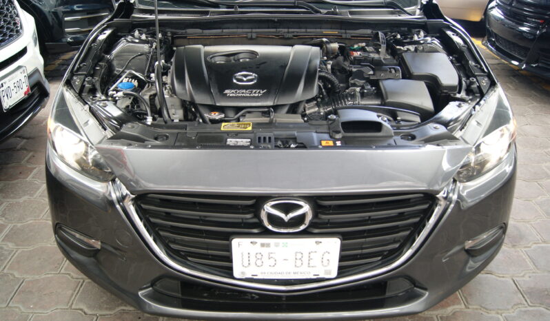 Mazda 3 Touring Sedan 2018 lleno