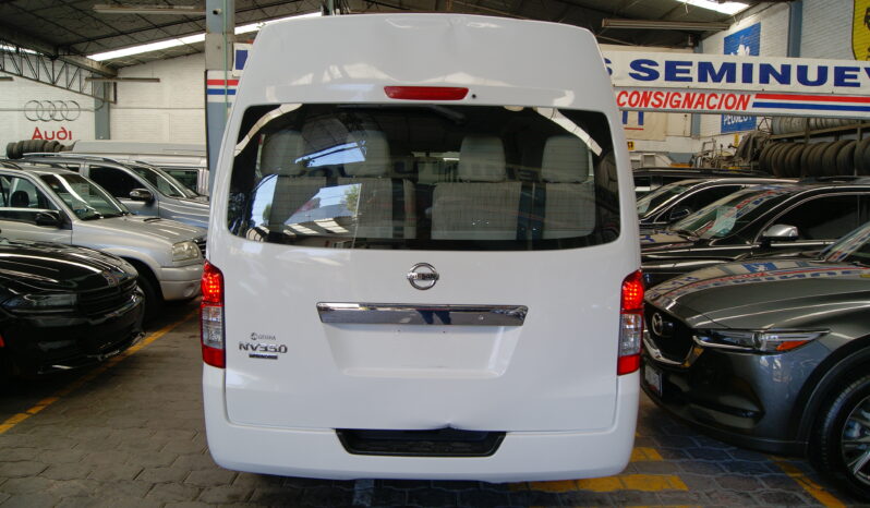 Nissan Urvan 15 Pas Amplia 2020 lleno