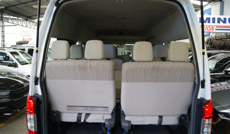 Nissan Urvan 15 Pas Amplia 2020 lleno