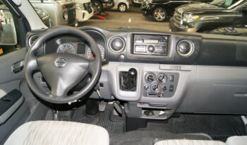 Nissan Urvan 15 Pas Amplia 2020 lleno