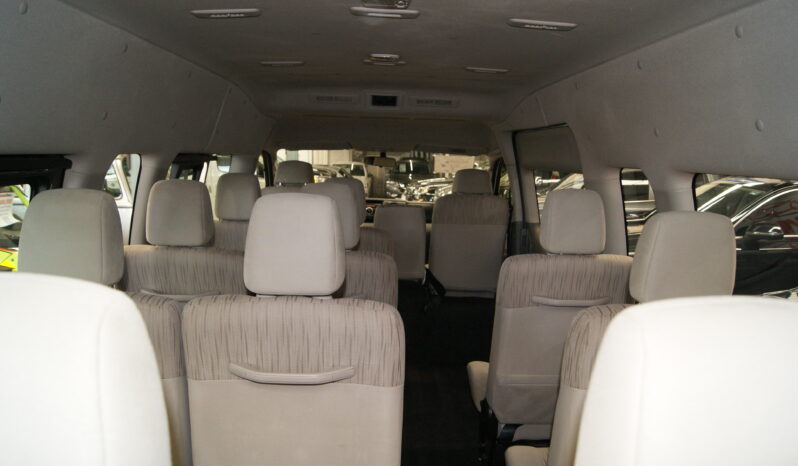 Nissan Urvan 15 Pas Amplia 2020 lleno