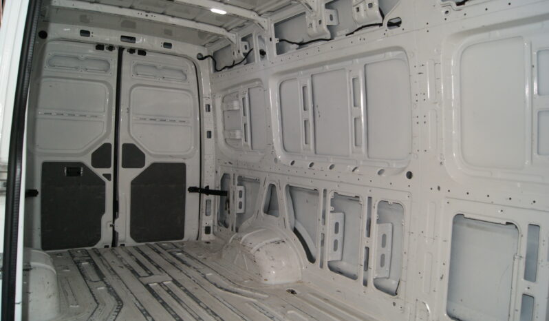 Volkswagen Crafter 5.0 Ton 2022 lleno