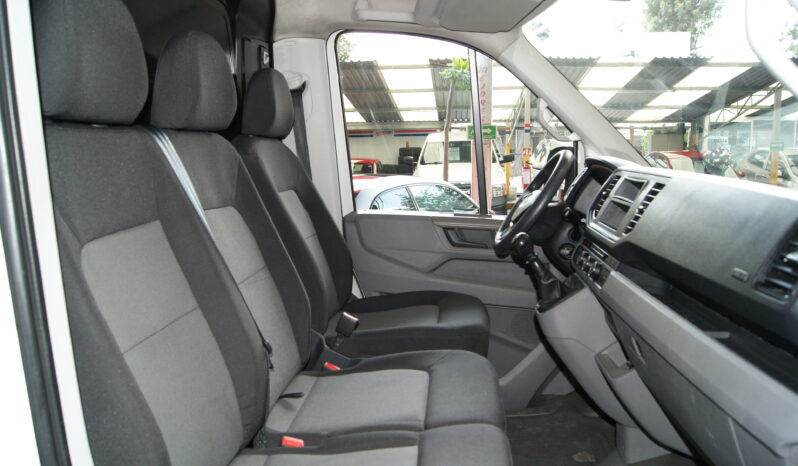 Volkswagen Crafter 5.0 Ton 2022 lleno