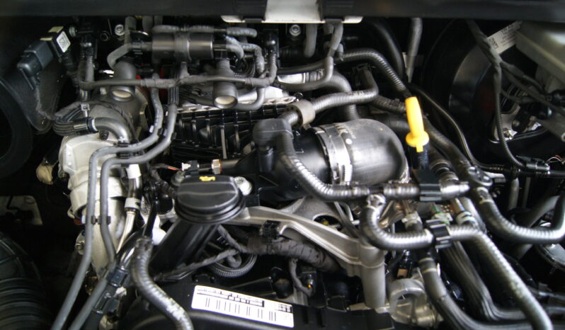 Volkswagen Crafter 5.0 Ton 2022 lleno