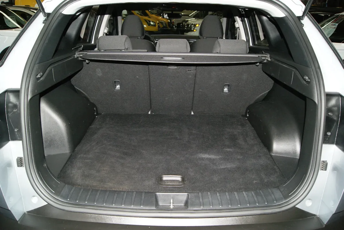 
								Hyundai Tucson full									